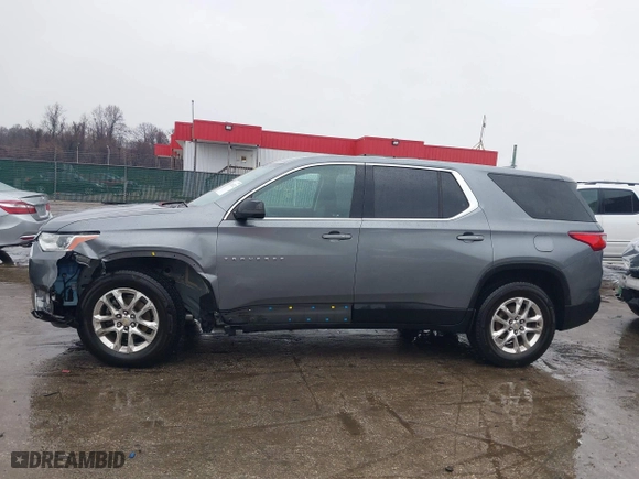 2021 Chevrolet Traverse LS with VIN 1GNERFKW6MJ145325, listed as a IAAI auction lot 41465202 with 102,406 mi miles. Bid and sale history available at carsss.com. Image 14.
