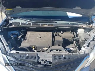 2011 Toyota Sienna LE AAS with VIN 5TDKK3DCXBS143921, listed as a IAAI auction lot 41689053 with 199,854 mi miles. Bid and sale history available at carsss.com. Image 10.