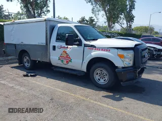 2013 Ford F-250 XL с VIN 1FDBF2A69DEA36358, выставлен на аукционе IAAI как лот 42573919 с пробегом 161 277 миль миль и . История ставок и продаж доступна на DreamBid. Изображение 1.