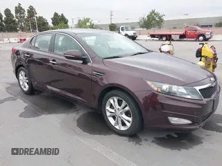 2013 Kia Optima LX z VIN 5XXGM4A72DG208410, wystawiony jako IAAI lot #42078867 z przebiegiem 89 033 mil mil oraz . Historia ofert i sprzedaży dostępna na DreamBid. Obrazek 1.