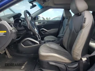2012 Hyundai Veloster w/Black Int с VIN KMHTC6AD7CU031425, выставлен на аукционе Copart как лот 58536005 с пробегом 68 510 миль миль и Списание • Salvage title. История ставок и продаж доступна на DreamBid. Изображение 7.
