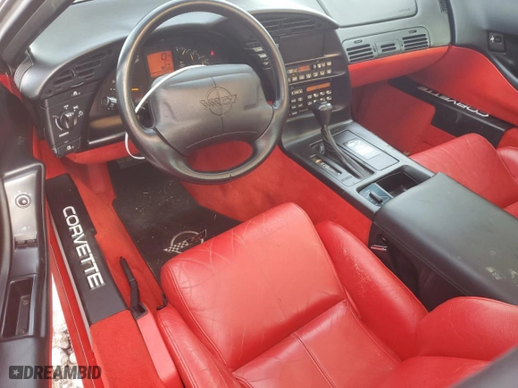 1994 Chevrolet Corvette with VIN 1G1YY22P1R5117824, listed as a Copart auction lot 42598895 with 47,882 mi miles and Salvage Title. Bid and sale history available at carsss.com. Image 8.