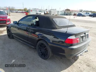 2006 BMW 3 Series 330Ci with VIN WBABW53406PZ42467, listed as a IAAI auction lot 41771449 with 204,527 mi miles. Bid and sale history available at carsss.com. Image 3.