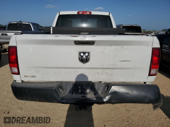 2015 Ram 1500 Express z VIN 3C6JR6AG8FG578089, wystawiony jako Copart lot #53043095 z przebiegiem 223 176 mil mil oraz Czysty tytuł • Clean title. Historia ofert i sprzedaży dostępna na DreamBid. Obrazek 6.
