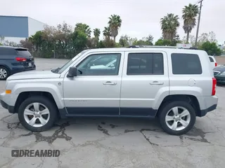 2014 Jeep Patriot Limited with VIN 1C4NJRCB0ED504715, listed as a IAAI auction lot 42080254 with 198,380 mi miles. Bid and sale history available at carsss.com. Image 14.