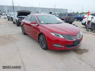 2016 Lincoln MKZ Hybrid with VIN 3LN6L2LU0GR627850, listed as a IAAI auction lot 41897945 with 36,213 mi miles. Bid and sale history available at carsss.com. Image 1.
