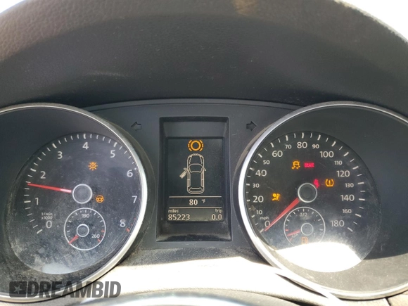 2010 Volkswagen GTI с VIN WVWED7AJ6AW282444, выставлен на аукционе Copart как лот 56094364 с пробегом 85 223 миль миль и Списание • Salvage title. История ставок и продаж доступна на DreamBid. Изображение 9.