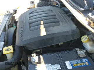 2019 Dodge Grand Caravan SXT with VIN 2C4RDGCG6KR725978, listed as a IAAI auction lot 43458165 with 182,803 mi miles and . Bid and sale history available at DreamBid. Image 20.