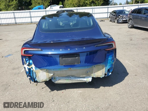 2024 Tesla Model 3 z VIN 5YJ3E1EA2RF846411, wystawiony jako Copart lot #54396985 z przebiegiem 5 162 mil mil oraz Szkoda całkowita • Salvage title. Historia ofert i sprzedaży dostępna na DreamBid. Obrazek 6.