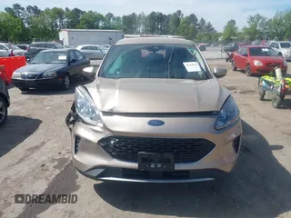 2020 Ford Escape SE with VIN 1FMCU9G6XLUA25108, listed as a IAAI auction lot 42106136 with 73,746 mi miles and . Bid and sale history available at DreamBid. Image 12.
