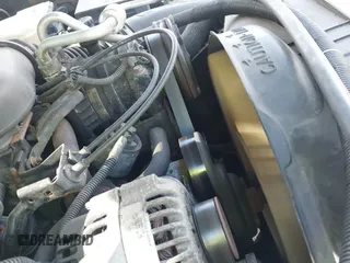 2000 Chevrolet Blazer LS с VIN 1GNCT18W0YK114106, выставлен на аукционе IAAI как лот 41828144 с пробегом 218 185 миль миль и . История ставок и продаж доступна на DreamBid. Изображение 17.