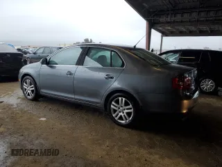 2007 Volkswagen Jetta с VIN 3VWEG81K17M194140, выставлен на аукционе Copart как лот 43654935 с пробегом 90 599 миль миль и На запчасти • Non repairable. История ставок и продаж доступна на DreamBid. Изображение 2.