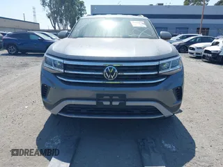 2023 Volkswagen Atlas SE with VIN 1V2LC2CA7PC212471, listed as a IAAI auction lot 42422043 with 24,495 mi miles and . Bid and sale history available at DreamBid. Image 13.