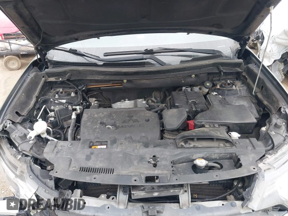 2016 Mitsubishi Outlander SE with VIN JA4AZ3A39GZ011728, listed as a IAAI auction lot 42254813 with 158,875 mi miles and . Bid and sale history available at DreamBid. Image 10.