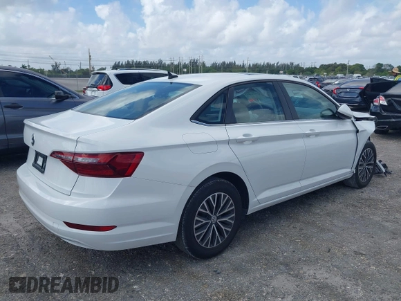 2020 Volkswagen Jetta S with VIN 3VWC57BU8LM086342, listed as a IAAI auction lot 41944302 with 57,064 mi miles and . Bid and sale history available at DreamBid. Image 4.