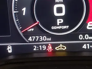 2019 Audi SQ5 Premium Plus z VIN WA1B4AFY1K2097033, wystawiony jako IAAI lot #41433068 z przebiegiem 47 730 mil mil oraz . Historia ofert i sprzedaży dostępna na DreamBid. Obrazek 16.