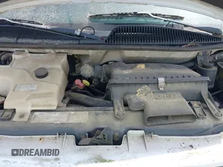 1998 Chevrolet Chevy Van z VIN 1GCEG15M6W1009839, wystawiony jako IAAI lot #42100010 z przebiegiem Nie podano mil oraz . Historia ofert i sprzedaży dostępna na DreamBid. Obrazek 10.