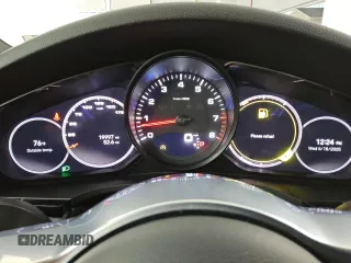 2023 Porsche Cayenne Turbo S E-Hybrid with VIN WP1AA2AY7PDA05571, listed as a Copart auction lot 61032355 with 19,997 mi miles and Clean title. Bid and sale history available at DreamBid. Image 9.