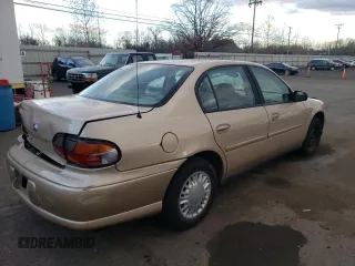 2001 Chevrolet Malibu with VIN 1G1ND52J11M611817, listed as a Copart auction lot 81978184 with 81,150 mi miles and Salvage Title. Bid and sale history available at carsss.com. Image 3.