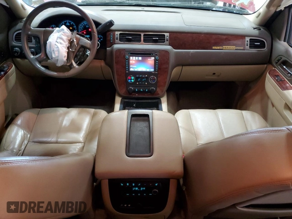 2014 Chevrolet Suburban LT with VIN 1GNSKJE79ER222304, listed as a Copart auction lot 51489115 with 176,468 mi miles and Salvage Title. Bid and sale history available at carsss.com. Image 8.