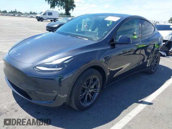 2024 Tesla Model Y с VIN 7SAYGDED2RF102144, выставлен на аукционе IAAI как лот 42278757 с пробегом 25 787 миль миль и . История ставок и продаж доступна на DreamBid. Изображение 20.