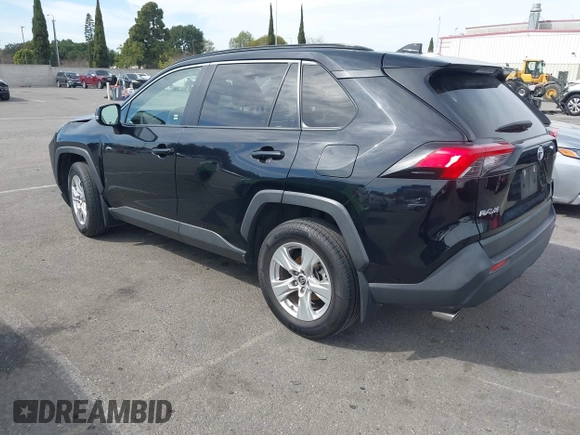 2019 Toyota RAV4 XLE with VIN JTMW1RFV7KJ011556, listed as a IAAI auction lot 41682178 with 72,795 mi miles. Bid and sale history available at carsss.com. Image 3.