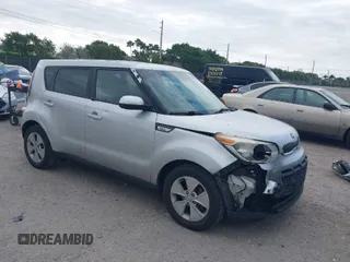 2015 Kia Soul with VIN KNDJN2A20F7797173, listed as a IAAI auction lot 41815098 with 191,888 mi miles. Bid and sale history available at carsss.com. Image 1.