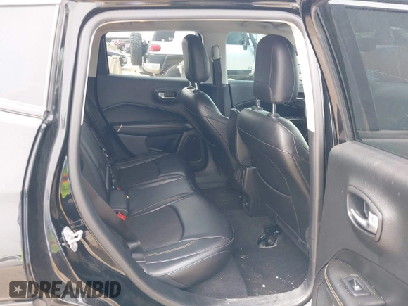 2018 Jeep Compass Latitude with VIN 3C4NJCBB6JT108842, listed as a IAAI auction lot 42221324 with 112,046 mi miles and . Bid and sale history available at DreamBid. Image 8.