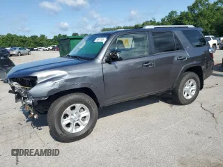 2018 Toyota 4Runner SR5 with VIN JTEBU5JR3J5603449, listed as a Copart auction lot 64517445 with 24,601 mi miles and Salvage title. Bid and sale history available at DreamBid. Image 1.