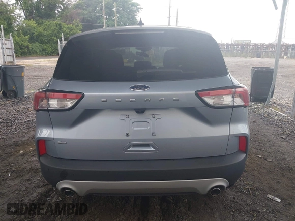 2022 Ford Escape SE with VIN 1FMCU0G66NUB41002, listed as a IAAI auction lot 42616921 with Not provided miles and . Bid and sale history available at DreamBid. Image 17.