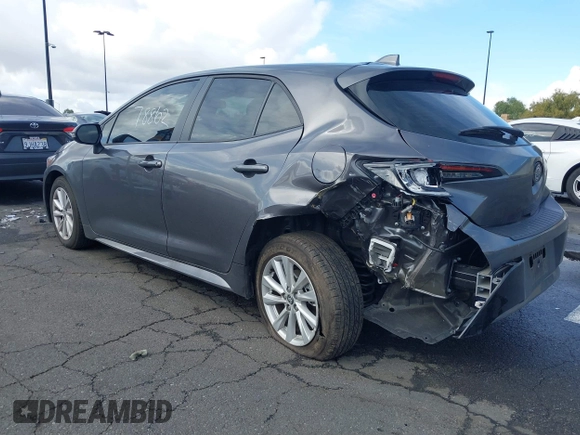 2024 Toyota Corolla Hatchback SE with VIN JTND4MBE9R3232013, listed as a IAAI auction lot 41578862 with 20,434 mi miles. Bid and sale history available at carsss.com. Image 3.