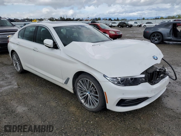 2018 BMW 5 Series 530i xDrive with VIN WBAJA7C53JWC75572, listed as a Copart auction lot 51467985 with 53,379 mi miles and Salvage Title. Bid and sale history available at carsss.com. Image 4.