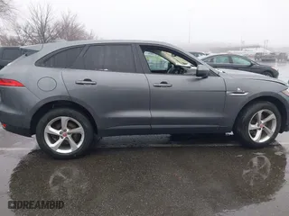 2018 Jaguar F-PACE 30t Premium with VIN SADCJ2GX0JA237967, listed as a IAAI auction lot 41512495 with 82,082 mi miles. Bid and sale history available at carsss.com. Image 13.