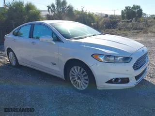 2014 Ford Fusion Energi Titanium with VIN 3FA6P0SU6ER224490, listed as a IAAI auction lot 41303417 with 1 mi miles. Bid and sale history available at carsss.com. Image 1.