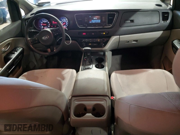 2018 Kia Sedona LX with VIN KNDMB5C14J6395781, listed as a Copart auction lot 47040825 with 150,983 mi miles and Salvage Title. Bid and sale history available at DreamBid. Image 8.