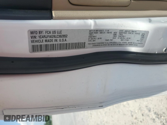 2020 Jeep Grand Cherokee Laredo E z VIN 1C4RJFAG9LC362852, wystawiony jako Copart lot #62509955 z przebiegiem 98 182 mil mil oraz Czysty tytuł • Clean title. Historia ofert i sprzedaży dostępna na DreamBid. Obrazek 13.