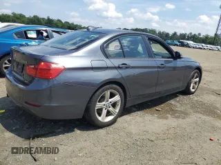 2015 BMW 3 Series 328i xDrive z VIN WBA3B5C55FF961904, wystawiony jako Copart lot #64082185 z przebiegiem 138 006 mil mil oraz Czysty tytuł • Clean title. Historia ofert i sprzedaży dostępna na DreamBid. Obrazek 3.