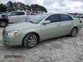 2005 Toyota Avalon XL z VIN 4T1BK36B95U013886, wystawiony jako Copart lot #55860715 z przebiegiem 218 108 mil mil oraz Szkoda całkowita • Salvage title. Historia ofert i sprzedaży dostępna na DreamBid. Obrazek 1.