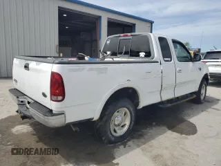 2001 Ford F-150 XL with VIN 1FTRX18L41NB60877, listed as a Copart auction lot 68133094 with 0 mi miles and Non Repairable. Bid and sale history available at carsss.com. Image 3.