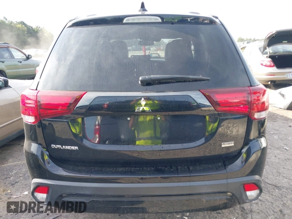2020 Mitsubishi Outlander SE z VIN JA4AD3A39LZ031129, wystawiony jako IAAI lot #40262423 z przebiegiem 67 241 mil mil oraz . Historia ofert i sprzedaży dostępna na DreamBid. Obrazek 17.