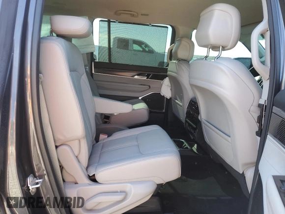 2024 Jeep Wagoneer Series II with VIN 1C4SJUBPXRS105007, listed as a Copart auction lot 55486705 with 36,344 mi miles and Salvage title. Bid and sale history available at DreamBid. Image 11.
