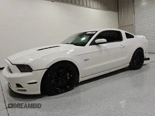 2013 Ford Mustang GT with VIN 1ZVBP8CF9D5202389, listed as a Copart auction lot 58929715 with 113,099 mi miles and Clean title. Bid and sale history available at DreamBid. Image 1.