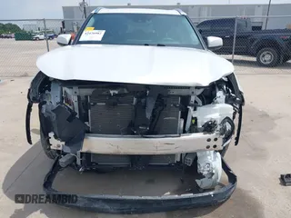 2023 Toyota Highlander L with VIN 5TDKDRAH4PS032141, listed as a IAAI auction lot 42476982 with 24,327 mi miles and . Bid and sale history available at DreamBid. Image 6.