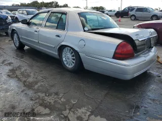 2009 Mercury Grand Marquis LS with VIN 2MEHM75V99X612456, listed as a Copart auction lot 71787204 with 250,888 mi miles and Salvage Title. Bid and sale history available at carsss.com. Image 2.