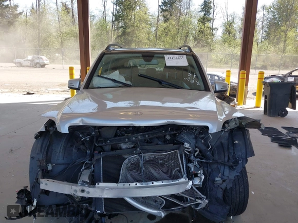 2013 Mercedes-Benz GLK 350 with VIN WDCGG8JB9DG025673, listed as a IAAI auction lot 42104497 with 164,583 mi miles and . Bid and sale history available at DreamBid. Image 12.