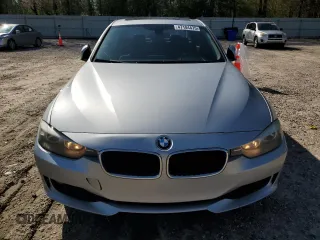 2013 BMW 3 Series 328i with VIN WBA3A5G53DNP25672, listed as a Copart auction lot 47184475 with 129,134 mi miles and Salvage Title. Bid and sale history available at carsss.com. Image 5.