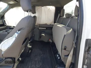 2020 Ford F-150 XL с VIN 1FTEX1EP2LFB85327, выставлен на аукционе IAAI как лот 42156000 с пробегом 53 664 миль миль и . История ставок и продаж доступна на DreamBid. Изображение 7.