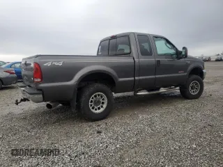 2004 Ford F-250 XL with VIN 1FTNX21PX4ED94480, listed as a Copart auction lot 51744705 with 181,134 mi miles and Salvage title. Bid and sale history available at DreamBid. Image 3.
