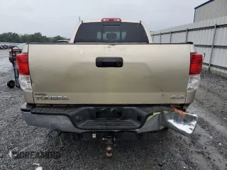 2008 Toyota Tundra 4WD Truck with VIN 5TFBV54198X068259, listed as a Copart auction lot 73157574 with 288,744 mi miles and Clean Title. Bid and sale history available at carsss.com. Image 6.