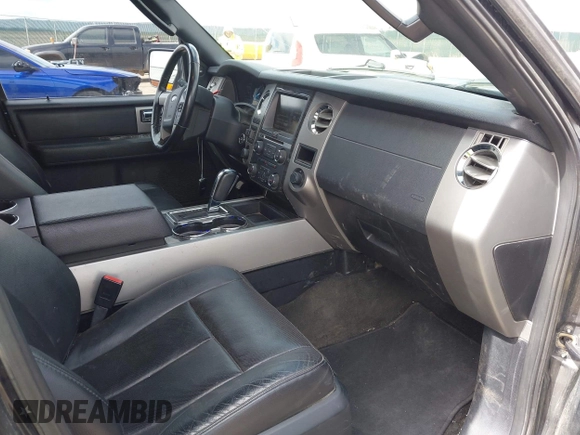 2015 Ford Expedition Max Limited с VIN 1FMJK2AT7FEF45994, выставлен на аукционе IAAI как лот 41920643 с пробегом 168 023 миль миль и . История ставок и продаж доступна на DreamBid. Изображение 5.